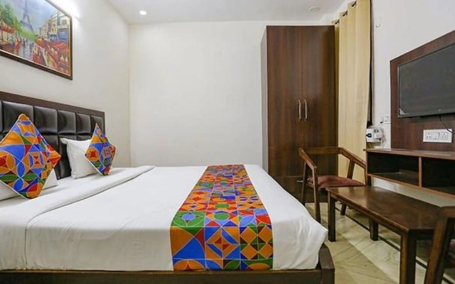 Fabhotel Pacific Homes