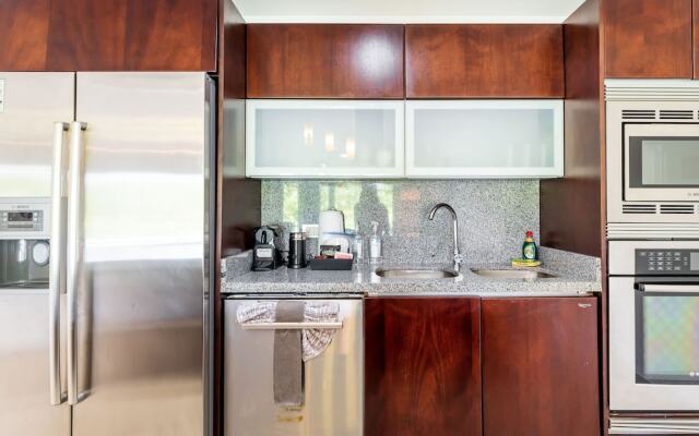 Casa SueÃ±o 2 Bedroom Condo by RedAwning