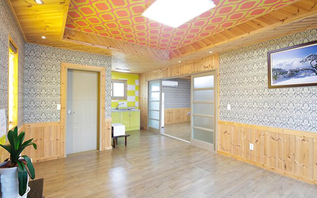 Gyeongju Pine Valley Pension