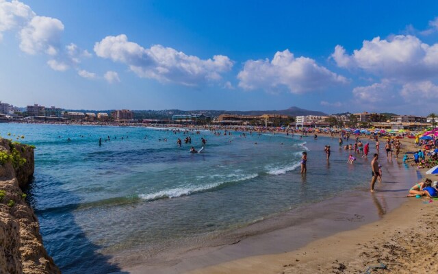 Oasis Club II Triplex Apartment