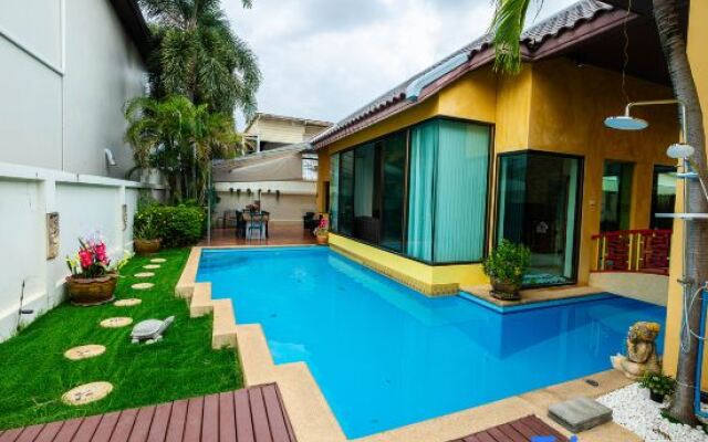 November T Pool Villa 2