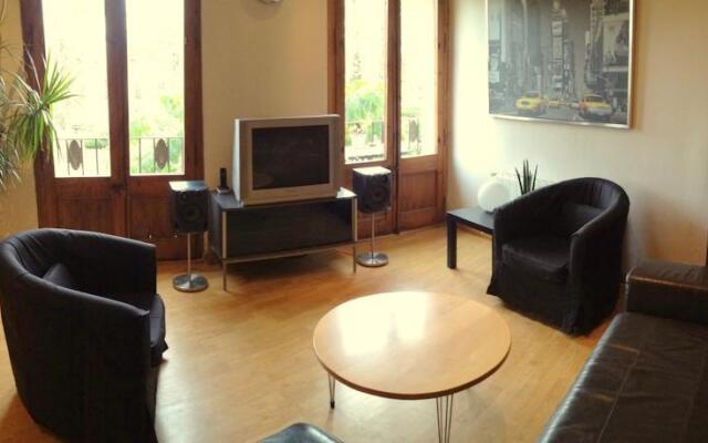 Taulat Apartments