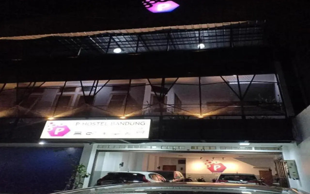 P Hostel Bandung