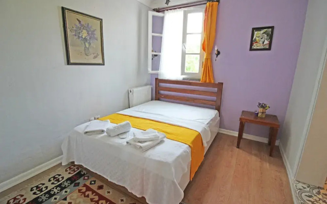 Eflatun Guest House