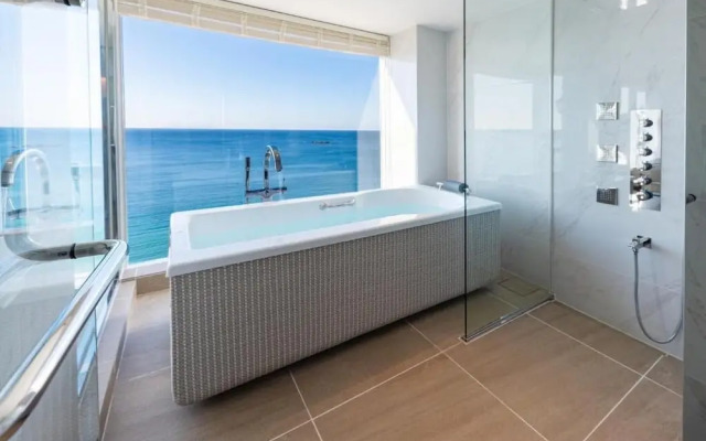 Hayama Hotel Otowa NO Mori