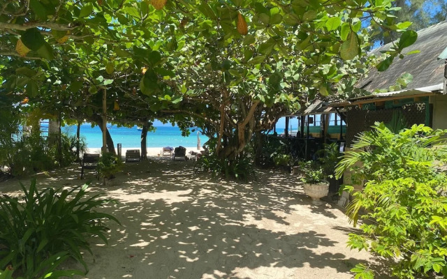 Firefly Beach Cottages and Suites