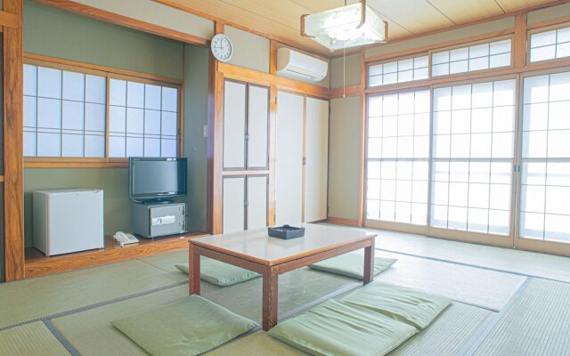 OYO Ryokan Koriyama Mihota Onsen