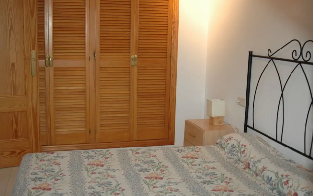 First Line Apartment With Wifi