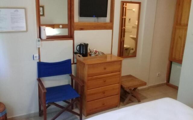 Bitezyalıhan Hotel