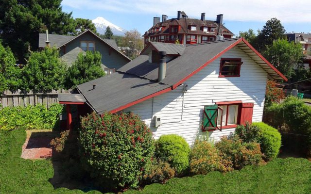 Hostal La Maison