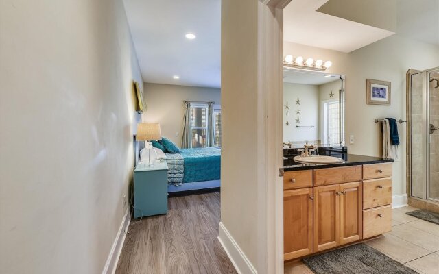 7418 Thomas Drive