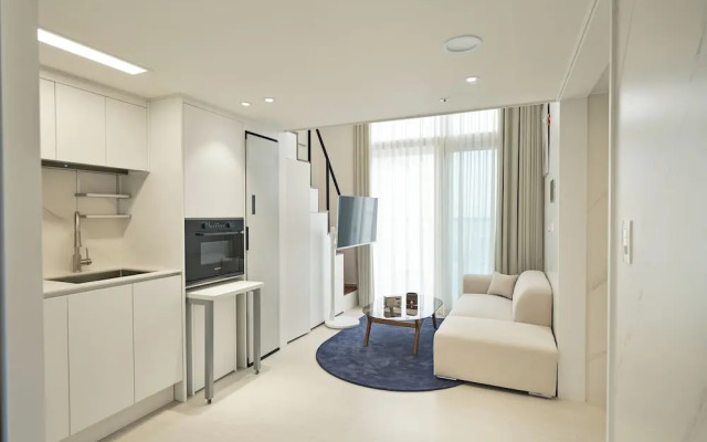 Uh Flat Signature Gangnam