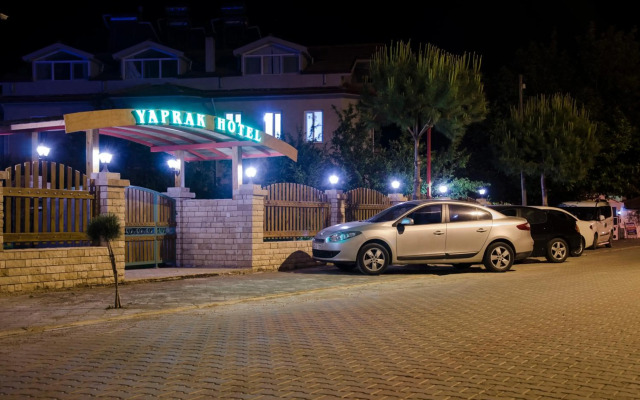 Yaprak Hotel