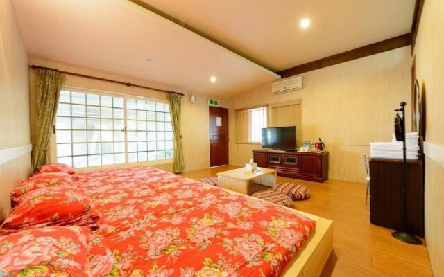 Hualien Yanliau B&B