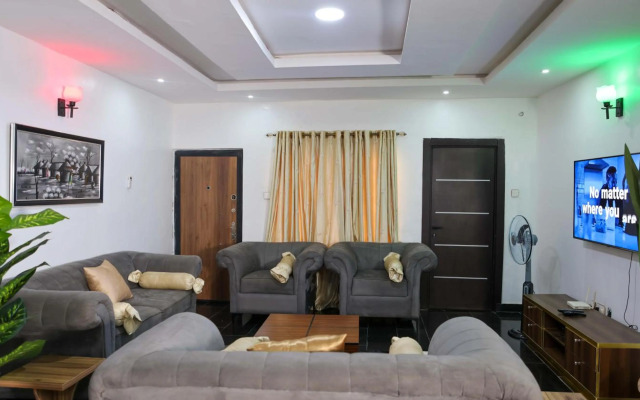 Bol Lodge And Apartment