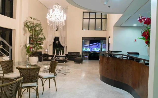 Tsue The Palace Flat