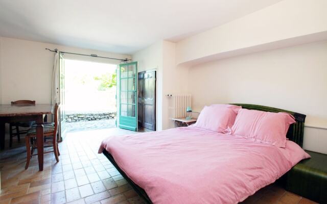 Le Mas Dormant en Provence