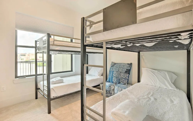 Lakeside Montgomery Condo Near Boat Rental!