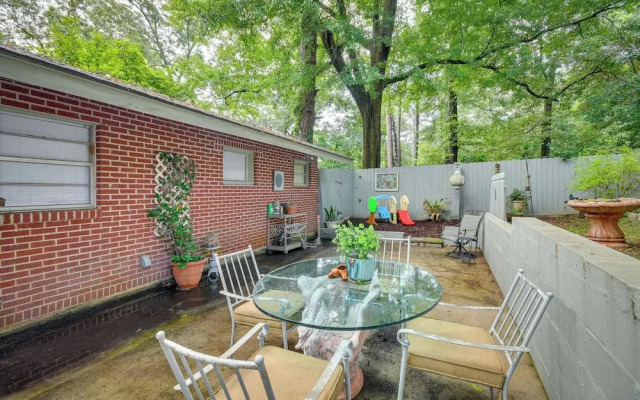 Spacious Montgomery Home ~ 3 Mi to Downtown!