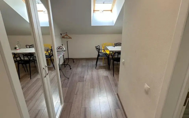 Stone City Apartment in Park Zone