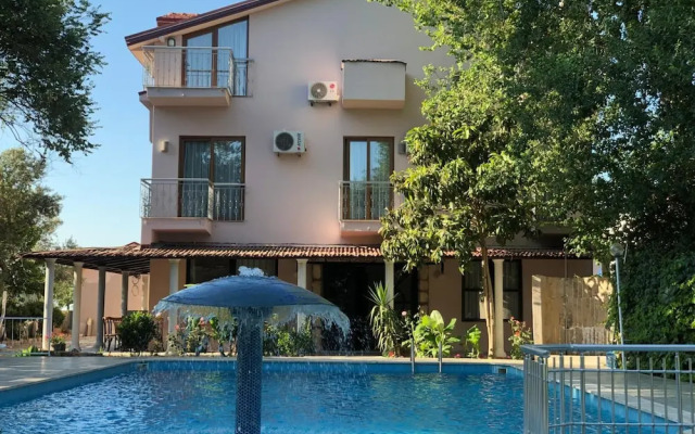 Nehir Suit Hotel