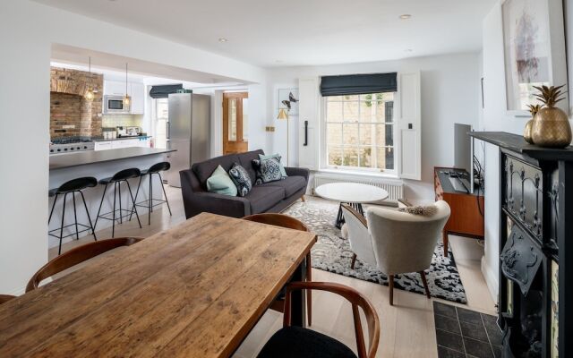 Mod 3 Br Flat Near Baker Street St In Marylebone