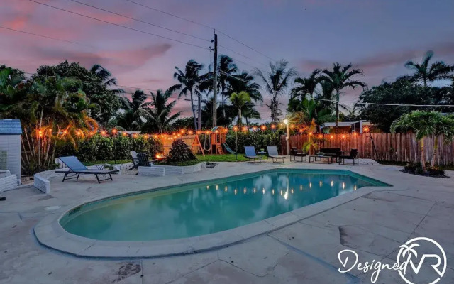 Amazing 4BR with Private Heated Pool