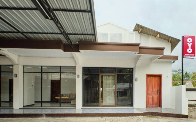 Mayang Garini by OYO