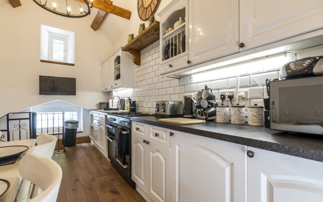 The Coach House- 3 Bedroom Holiday Home