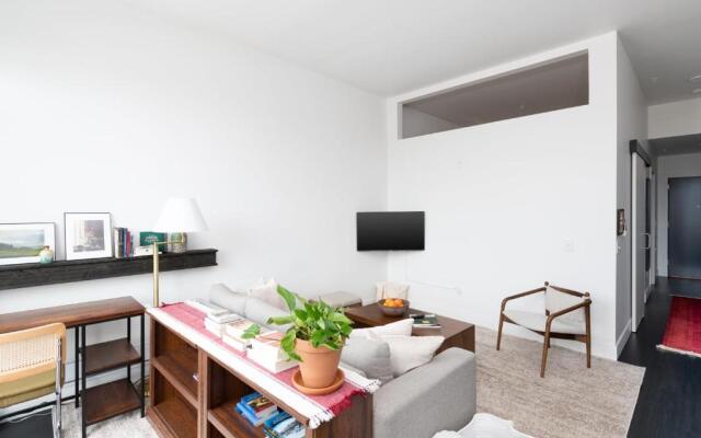 Flexhome Skywalk to Fiserv U3 RooftopGymParking