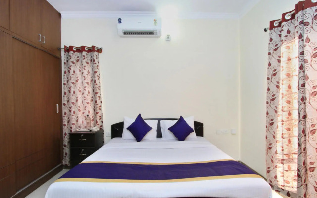 OYO Rooms 664 Near Nagawara Flyover
