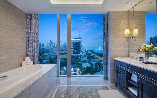 The Azure Qiantang, a Luxury Collection Hotel, Hangzhou