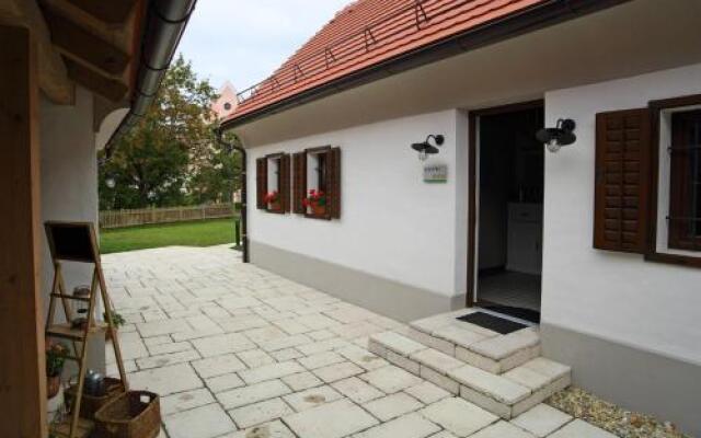 Apartment Little house