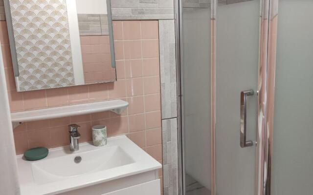 Studio Le Lavandou, 1 pièce, 1 personne - FR-1-677-3