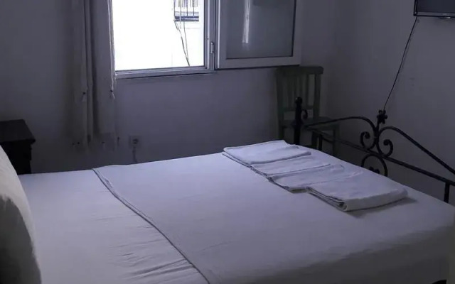Derya Pension