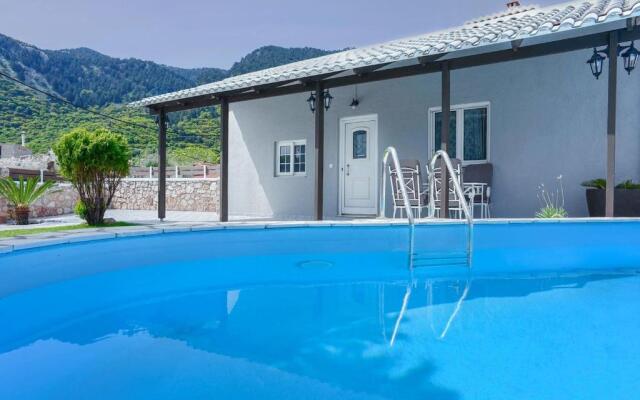 Fontana Luxury Villa Salakos With Pool Near Beach