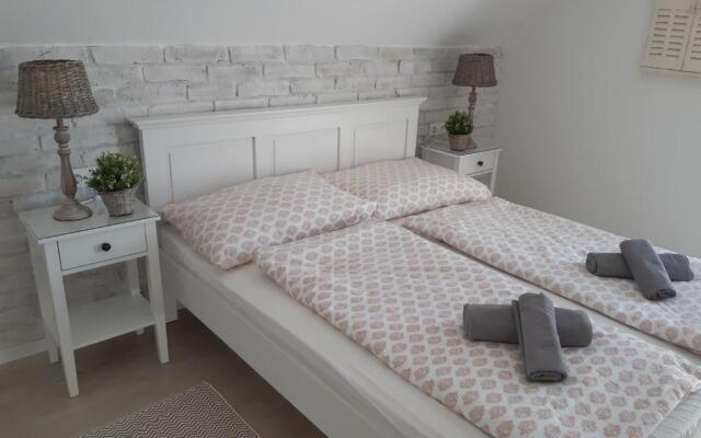 APARTMAN SOÓS -- Only for relaxation, not for party!
