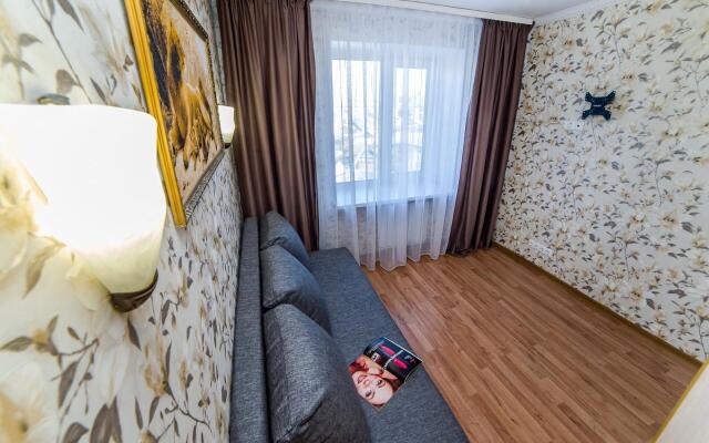 Европа Центр на улице Новаторов