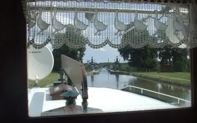 Bateau Adriana