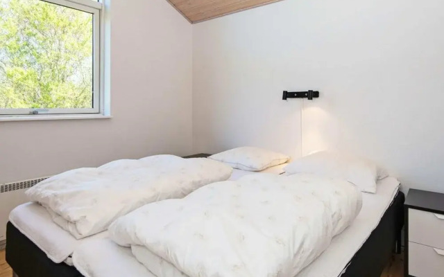 8 Person Holiday Home in Hemmet