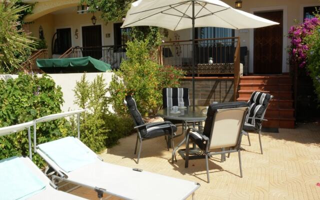 Cozy Holiday Home in Rojales With Pool