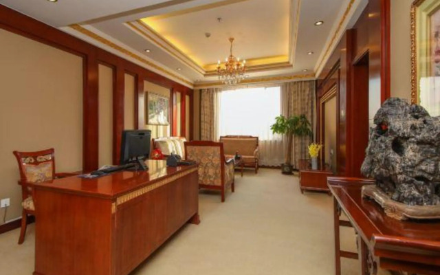 Qilin Hotel