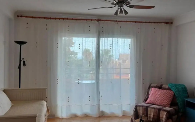 Estudio en Torrevieja a 700 m del mar