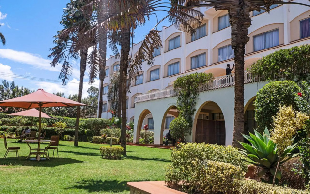 Sirikwa Hotel