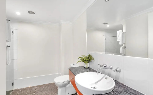 Poolside Apt. in Alamanda Beachfront Resort 54