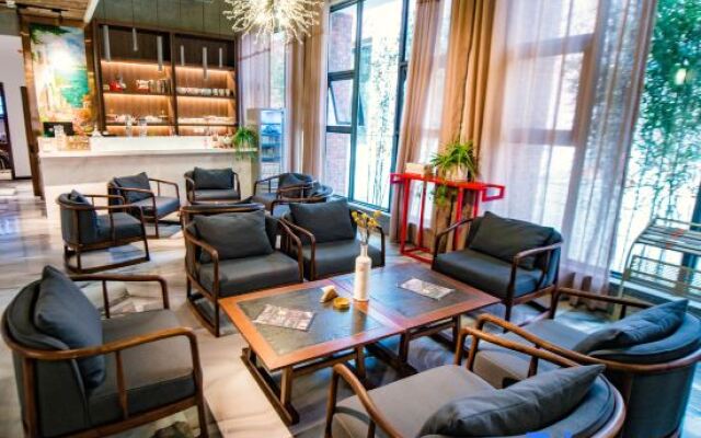 Yunlu garden hotel（Duyun sanxian museum branch）