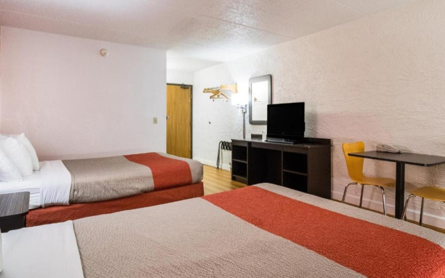 Motel 6 Prospect Heights, IL