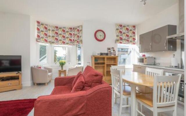 Bluebridge Walk Luxury Apartment