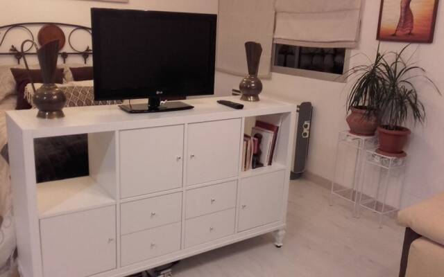 Studio in Lugo - 100 km From the Beach