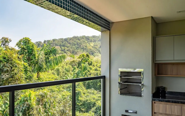 Apartment w/ Barbecue 290m From the Beach Hre0035